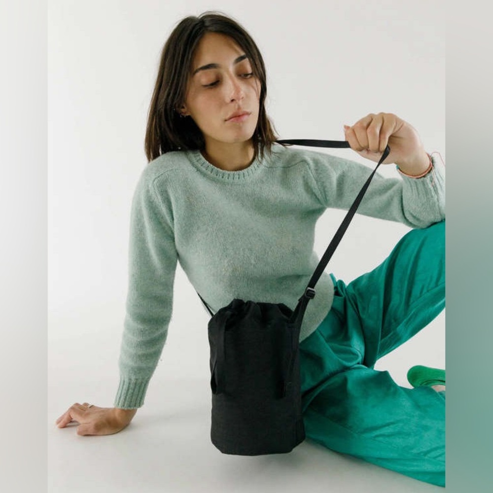 Baggu Medium Nylon Bucket Bag | Black - Picture 4 of 4